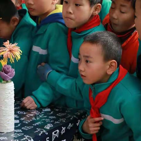 江夏区实验小学文·雅”体育艺术节美术作品展