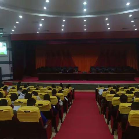 积极快速响应，助力精准扶贫——记海南移动深入县政府一线开展大数据管理平台培训