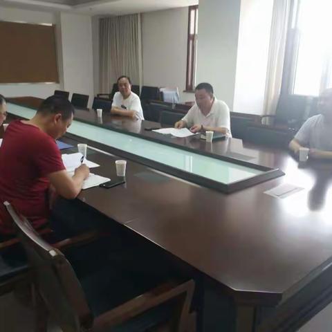 市空气质量应急保障中心对住建局建筑施工扬尘治理整治落实情况进行督导检查