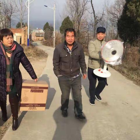 【区人防办】区人防办开展扶贫送温暖活动