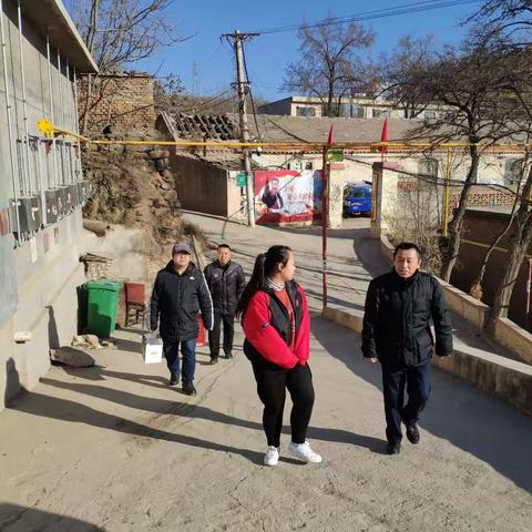 岁暮天寒真情暖人心—学校党员干部及政教人员春节前慰问贫困生送温暖活动