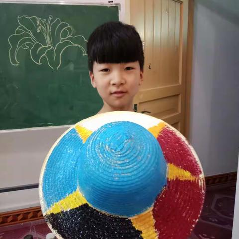 山外山美术学员--张艺波18年暑假作品集