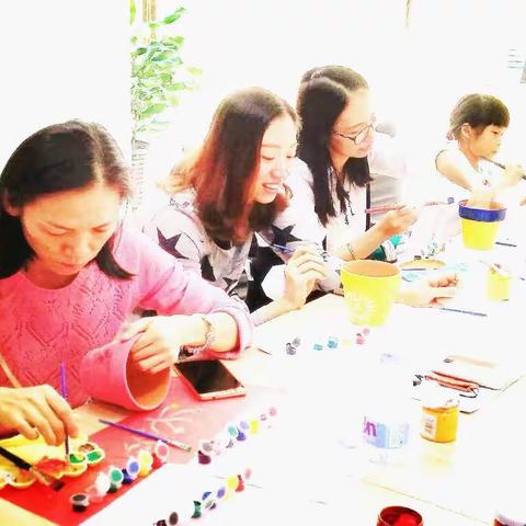 “有缘相聚”园艺小组