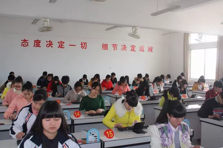 您好，福建省莆田华侨职业中专学校！