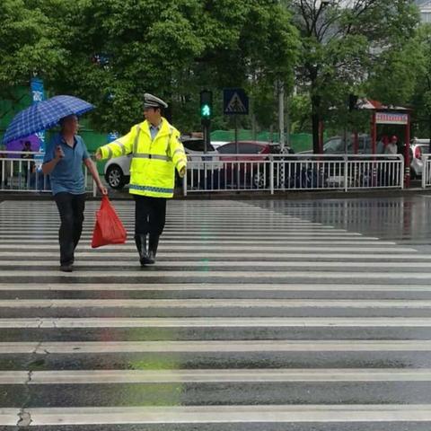 萍乡交警全警上路，全力投入创建全国文明城市攻坚战！