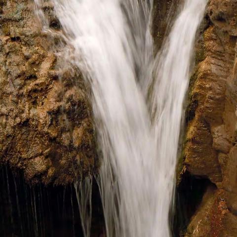 七律.云台山游记