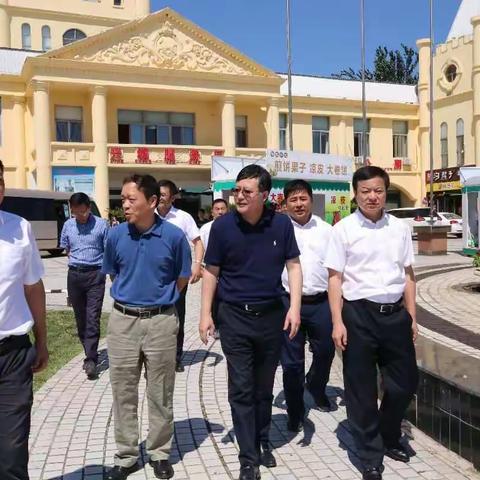 省交投集团陈良民总经理一行莅临兴城、盘锦服务区视察