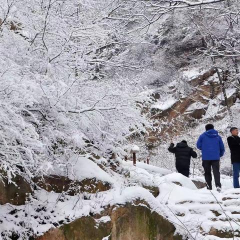 远离雾霾、走进山野！2016年末驴行赏雪掠影！欢迎欣赏！