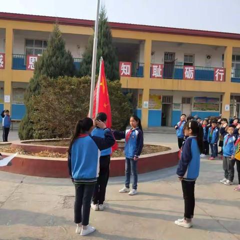 春风十里梦起航 听课评课促成长              -------韩村小学新教师汇报课