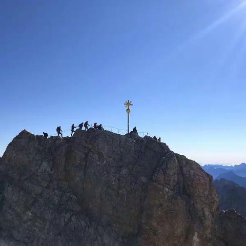 德奥自驾游漫记之三——登上德国之巅