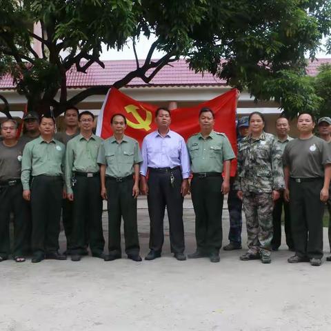 重阳慰问敬老院 真情温暖老人心 高州市中小学德育培训学校重阳节慰问分界敬老院小记