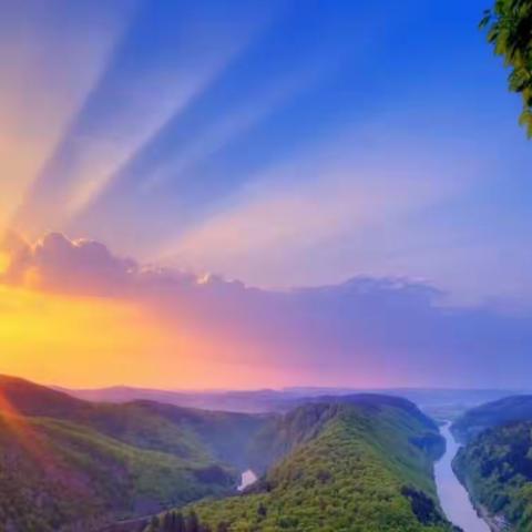 市教育科学研究院督导研究所调研组莅临铜梁区调研教育督导工作