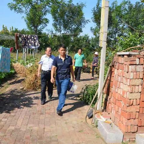 走访慰问贫困生，爱心关怀暖人心--古城街道北洛初中走访慰问困难学生纪实