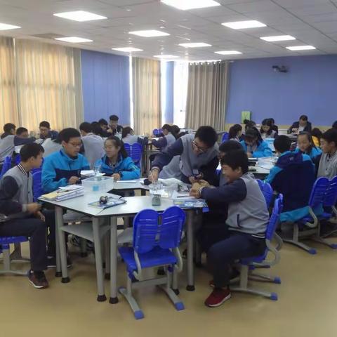 质量守恒筑基础  同课异构展风采--------记潍坊高新区（上海）新纪元学校第一次化学校际教研