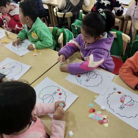 怡星语幼儿园区域活动----幼儿园里多快乐!