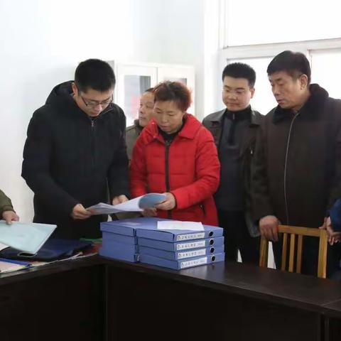 长治市督查我市全年脱贫工作