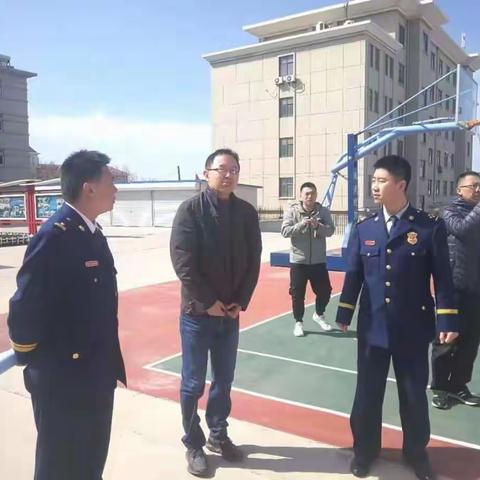 长岛大队诚邀设计院院长对地下消防车库建设项目进行实地考察