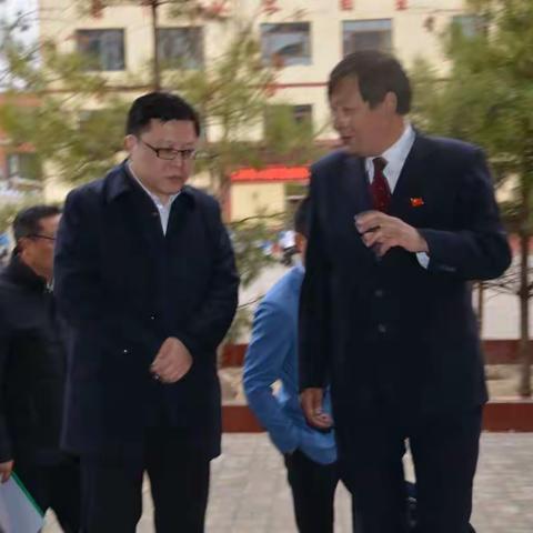 戮力前行中的哈拉直沟九年一贯制学校
