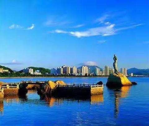 明珠支行组织合规警示教育夕会