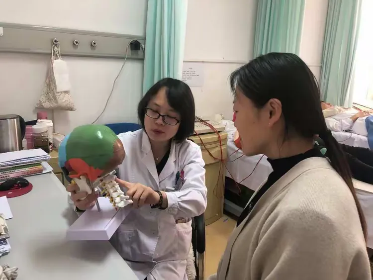 首都医科大学附属复兴医院"黄牛是二道贩子吗"-首都医科大学附属复兴医院是公立医院还是私立医院 