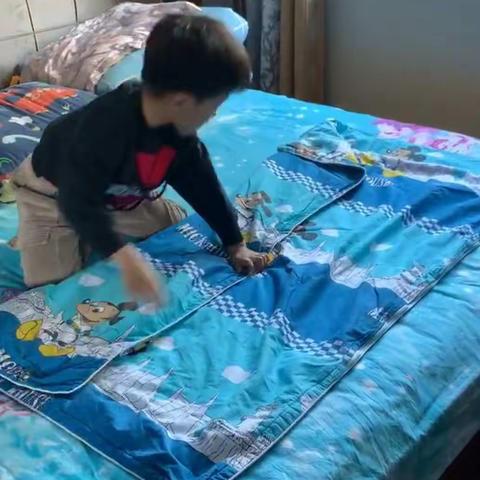 育华幼儿园﻿“大手拉小手，居家防疫比比看”（4）