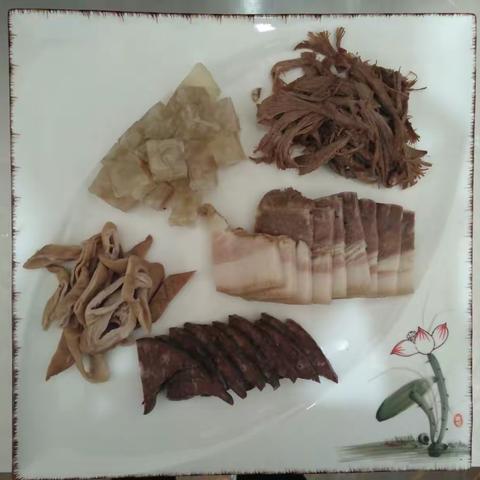 只用葱姜盐，西之盟无抗猪肉就是这么任性！