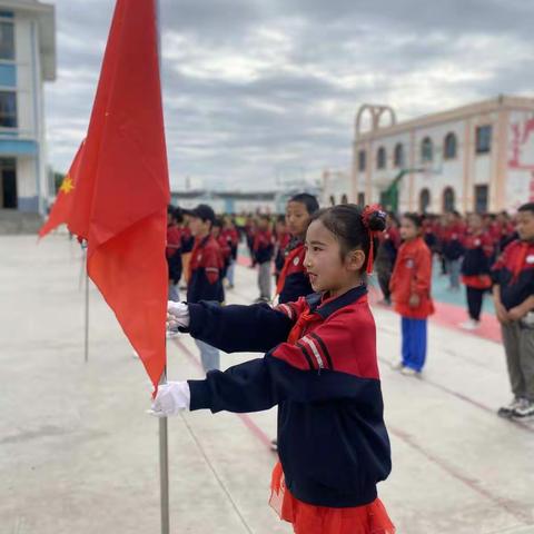 癿藏小学六一庆祝活动