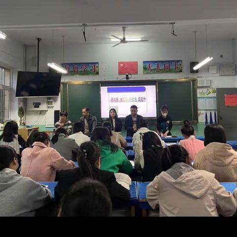 看数据 细反思 添措施 求提升——实验小学召开六年级期末测评质量分析会