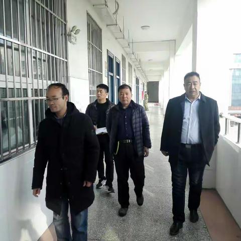 新学期兰苑中学校内安全排查工作