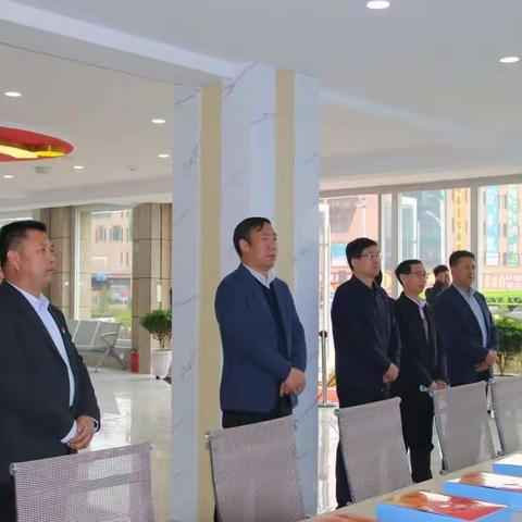 县委书记陈景春、县长王敏带队调研幸福社区城市基层治理工作