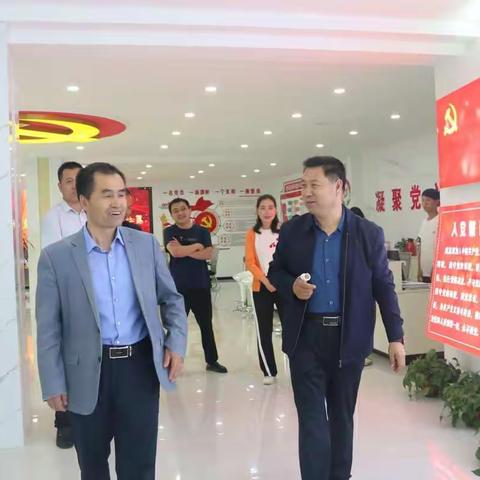 县纪委检查组莅临幸福社区检查指导廉洁文化建设工作