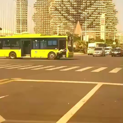 【弹幕第二波】我并不是一个人在战斗，身后还有热心群众！