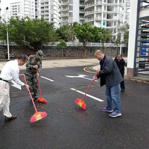 市信保中心迅速组织人员做好市人防指挥所防风防雨工作