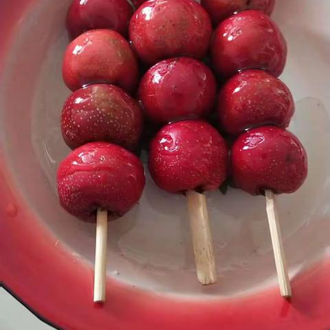 冰糖葫芦好了——六二班(本周制作美食)劳动实践汇报