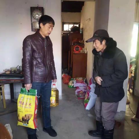 灾后慰问显真情     用心为侨暖人心