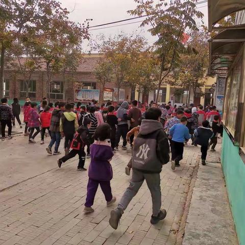 刘庄小学大课间