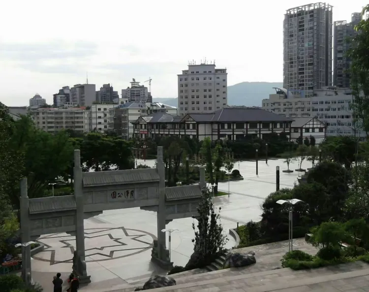 美在身边(开州月潭公园)