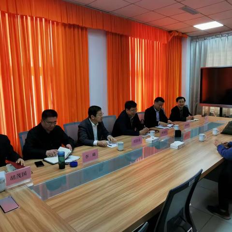 平阴县委书记杨旭东接访信访群众