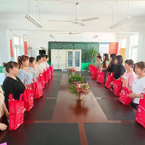 学习是最美的遇见 成长是最好的风景——记汝州市博爱寄宿学校教师岗前培训学习