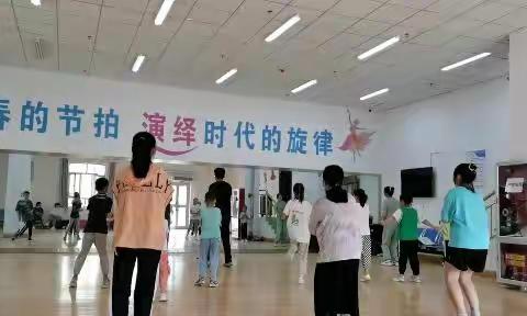 让兴趣爱好描绘多彩的“双减”硕果——161团中学暑假“双减”进行时