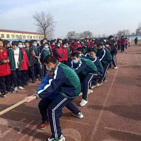 为进一步丰富师生文体生活，增强团结协作精神，营造同欢、同喜、同乐、同庆的氛围，让全体师生度过一个祥和、快乐。