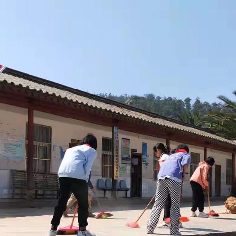 弘扬雷锋精神   争做美德少年 ——  峨山县双江二小宝山完小3.5学雷锋活动纪实