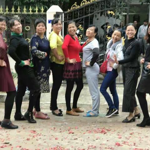 大年初六，娘家兄弟姐妹大团圆