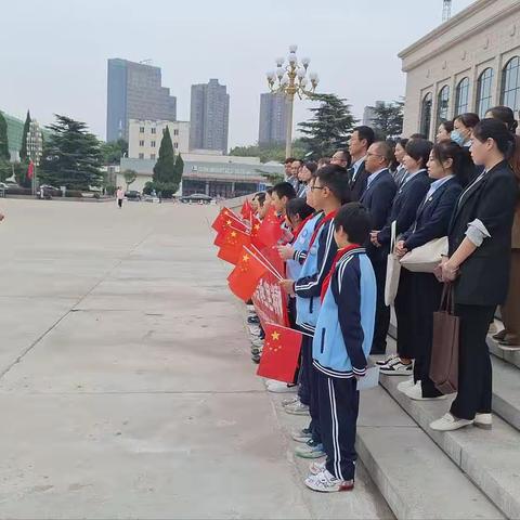 学习改革发展史 薪火相传向未来——濮阳市油田第四小学党日活动