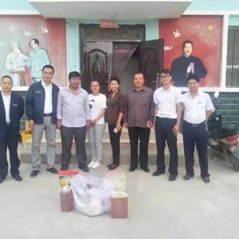 古尔邦节慰问 情暖人心