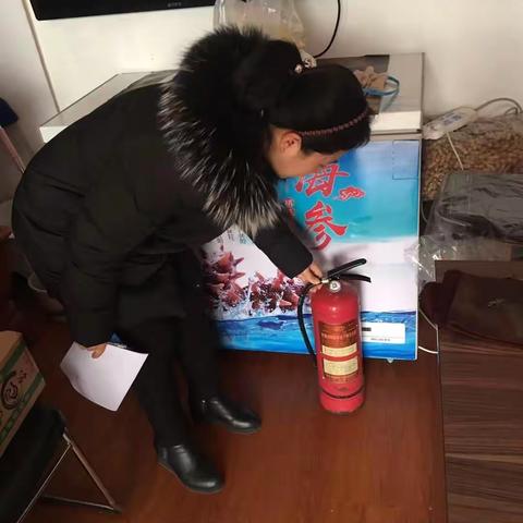 【元宝山街道】御祥园社区安全生产排查