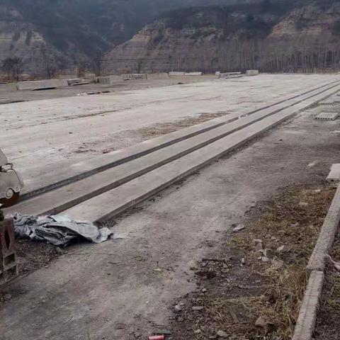 县招商领导小组对中峪乡2012年至2016年项目进行实地摸底调查