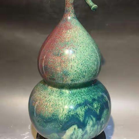 尊贵钧瓷礼品介绍