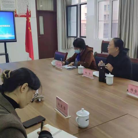 “精耕细作、扎实探究”乡村小学快乐童话校本课程开发与实践研究 课题推进会