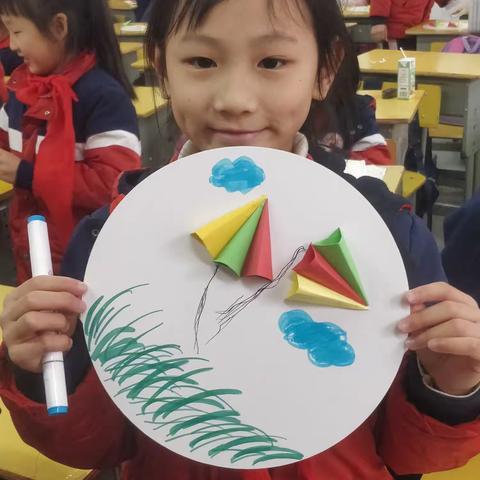 2001班《放风筝》